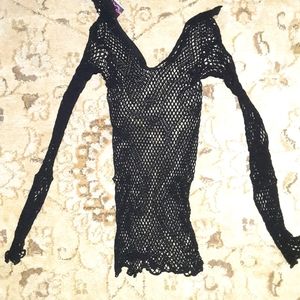 3 for $10 fishnet long sleeve shirts